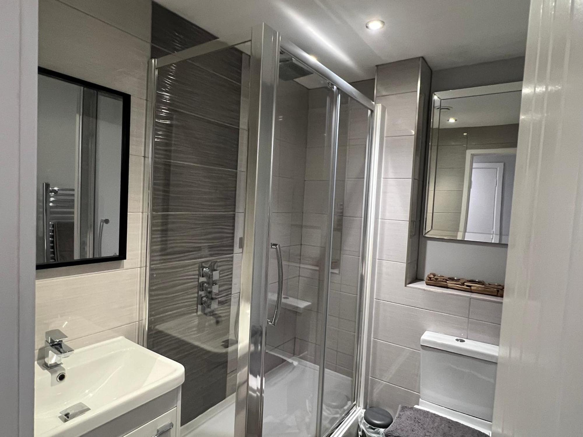 Broadway Retreat With Free Parking Apartment Herne Bay Exterior photo